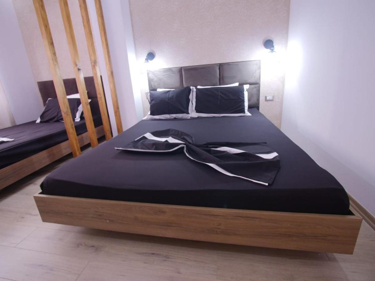 Hidden Gem In The Center Of Tirana Apartment Екстериор снимка