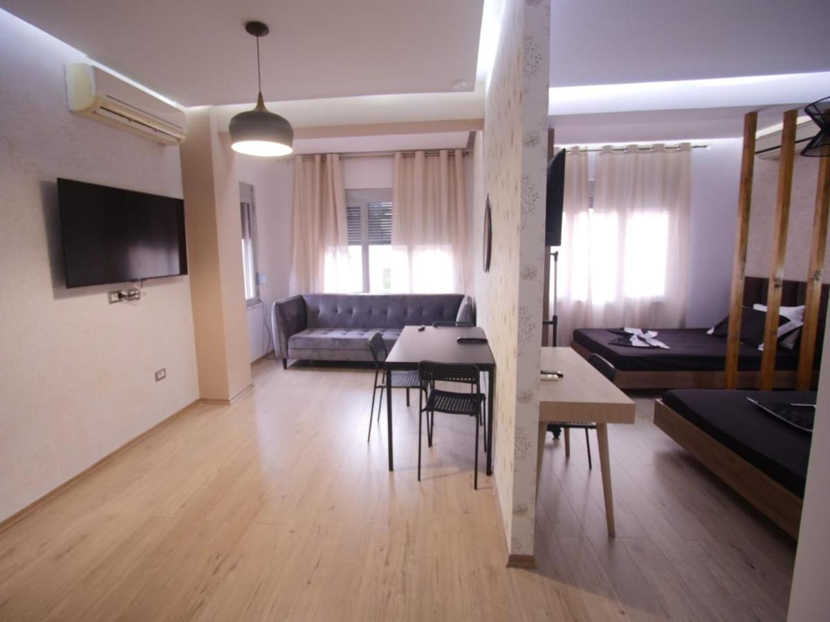 Hidden Gem In The Center Of Tirana Apartment Екстериор снимка