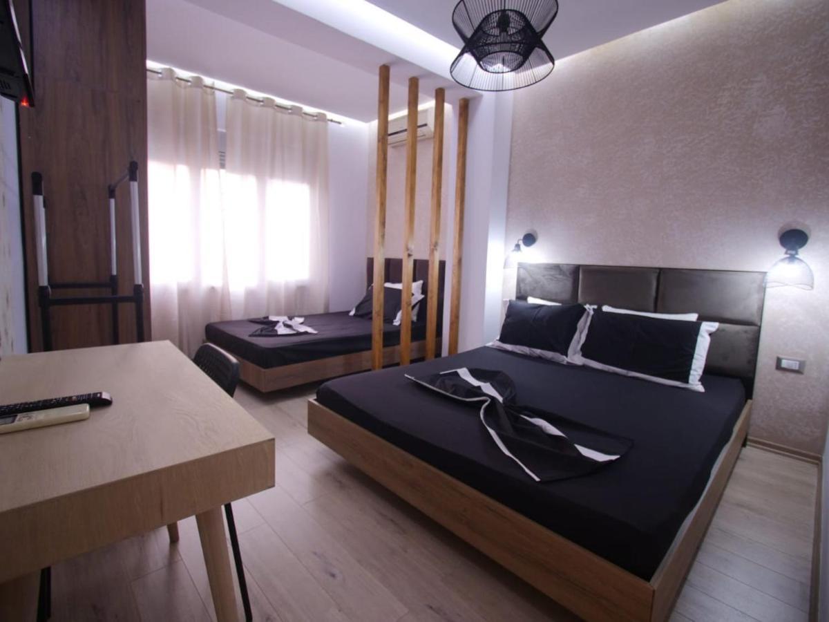 Hidden Gem In The Center Of Tirana Apartment Екстериор снимка